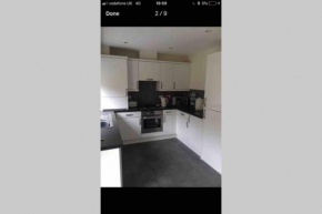 Kingseat 3 Bed Home With Fast Fibre WiFi &Parking